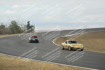 media/Jan-26-2025-CalClub SCCA (Sun) [[cfcea7df88]]/Group 1/Race/